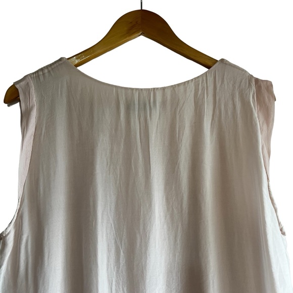 Made in Italy 🇮🇹 silk embroidered sleeveless blouse XL excellent condition - Picture 5 of 9
